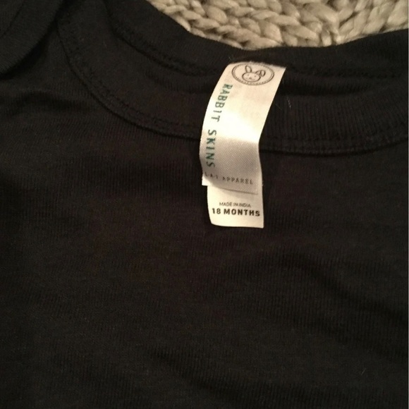 New! Rabbit Skins Tops - Picture 2 of 3